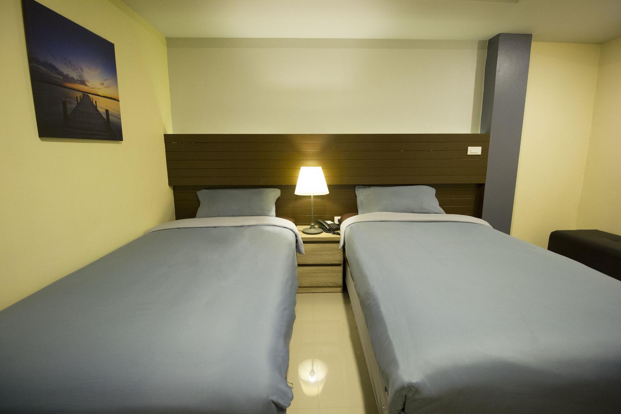 The Avail Hotel Phra Nakhon Si Ayutthaya Exterior foto