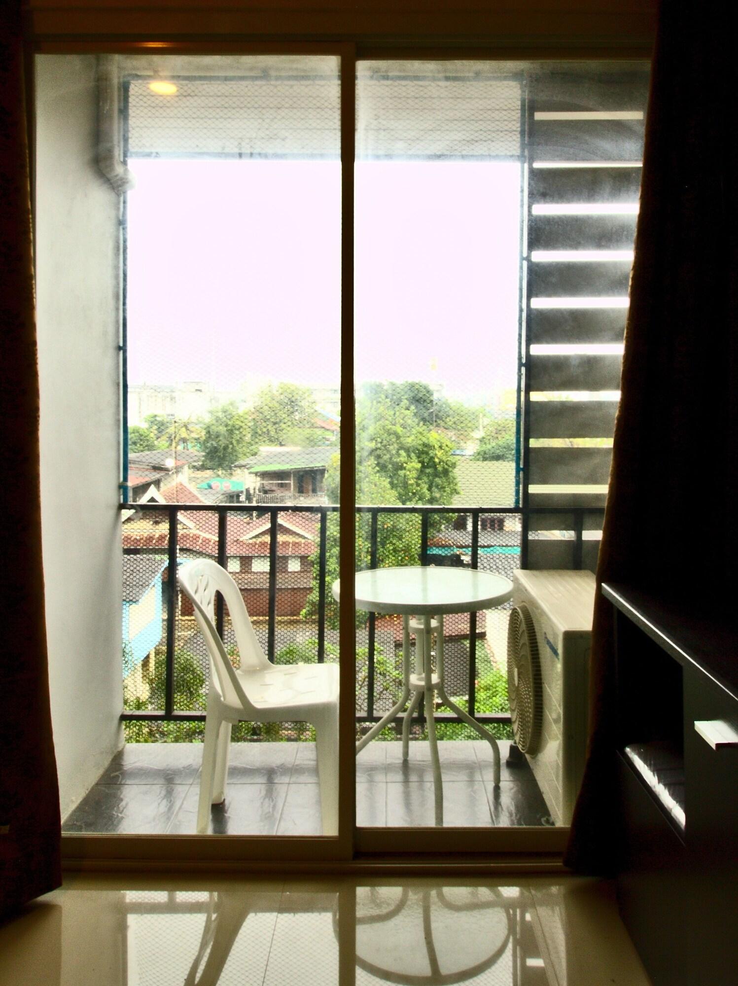The Avail Hotel Phra Nakhon Si Ayutthaya Exterior foto