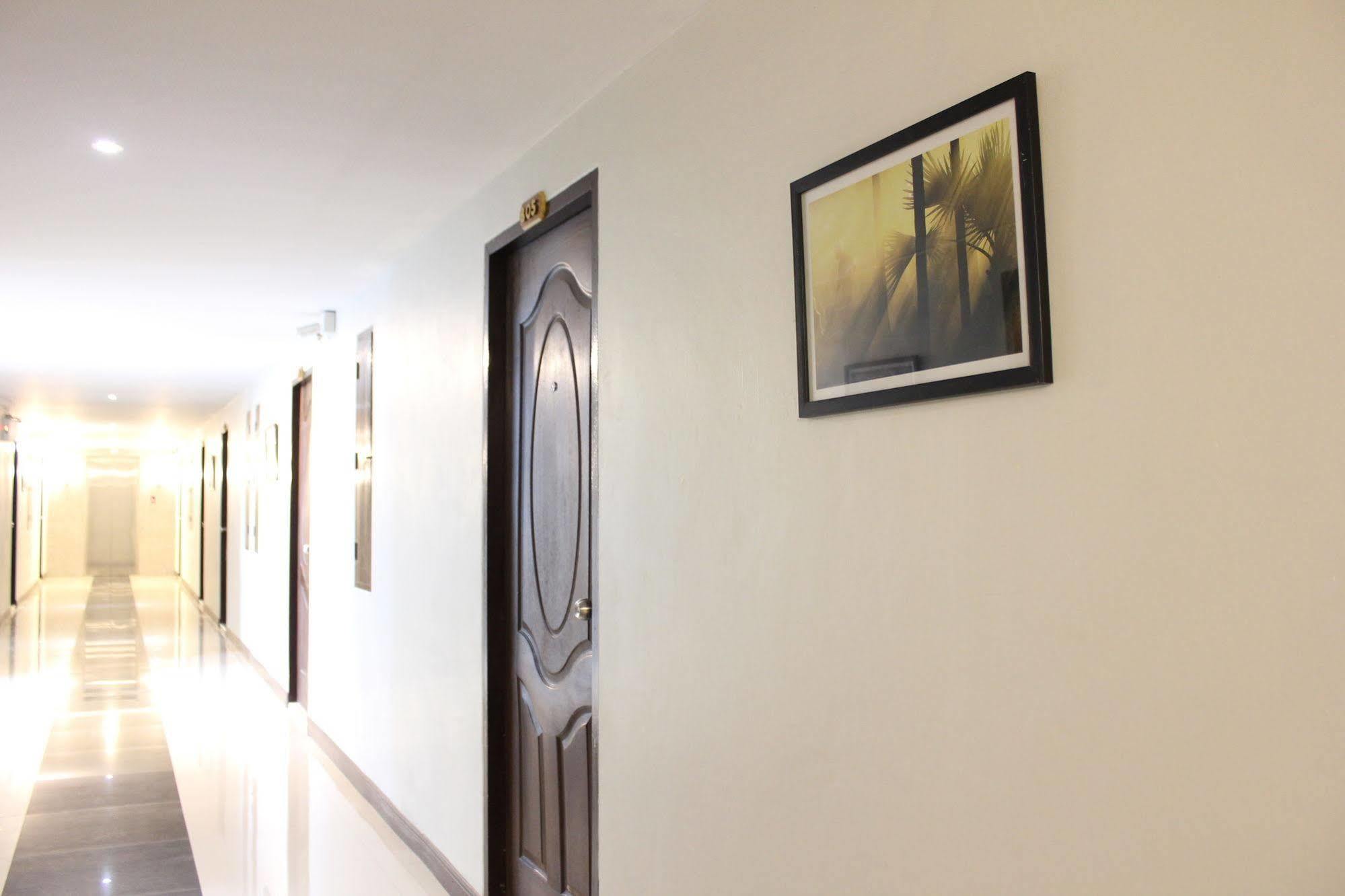 The Avail Hotel Phra Nakhon Si Ayutthaya Exterior foto